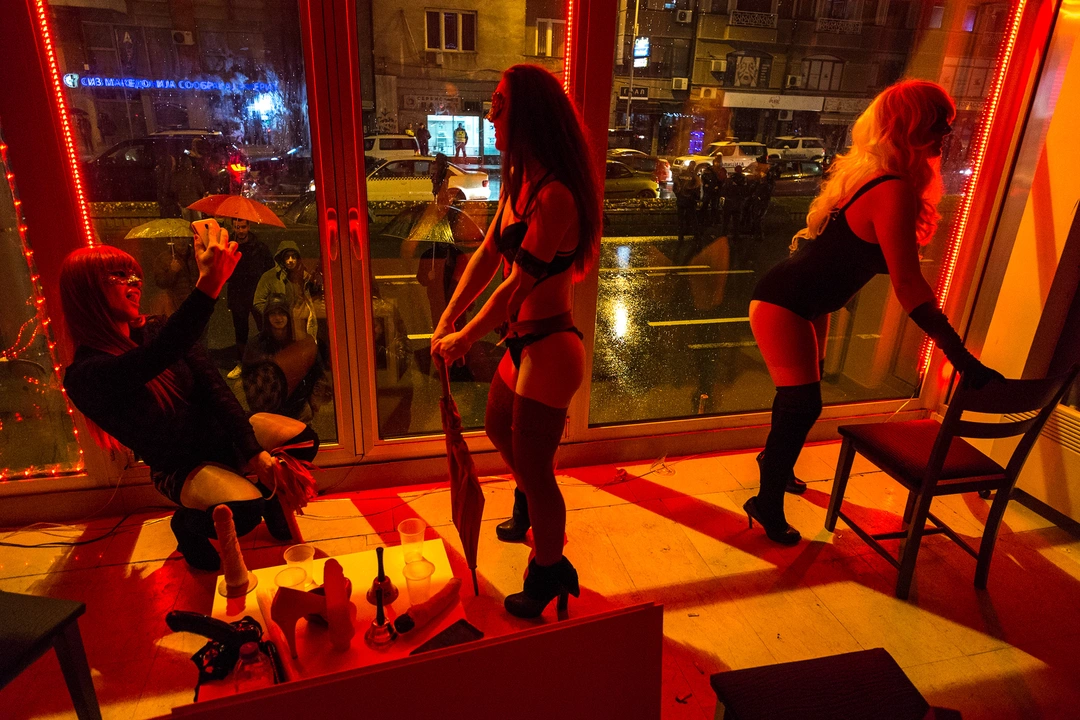 The Role of Escorts in Paris' Cultural Scene
