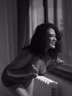 Adilya escort in Paris