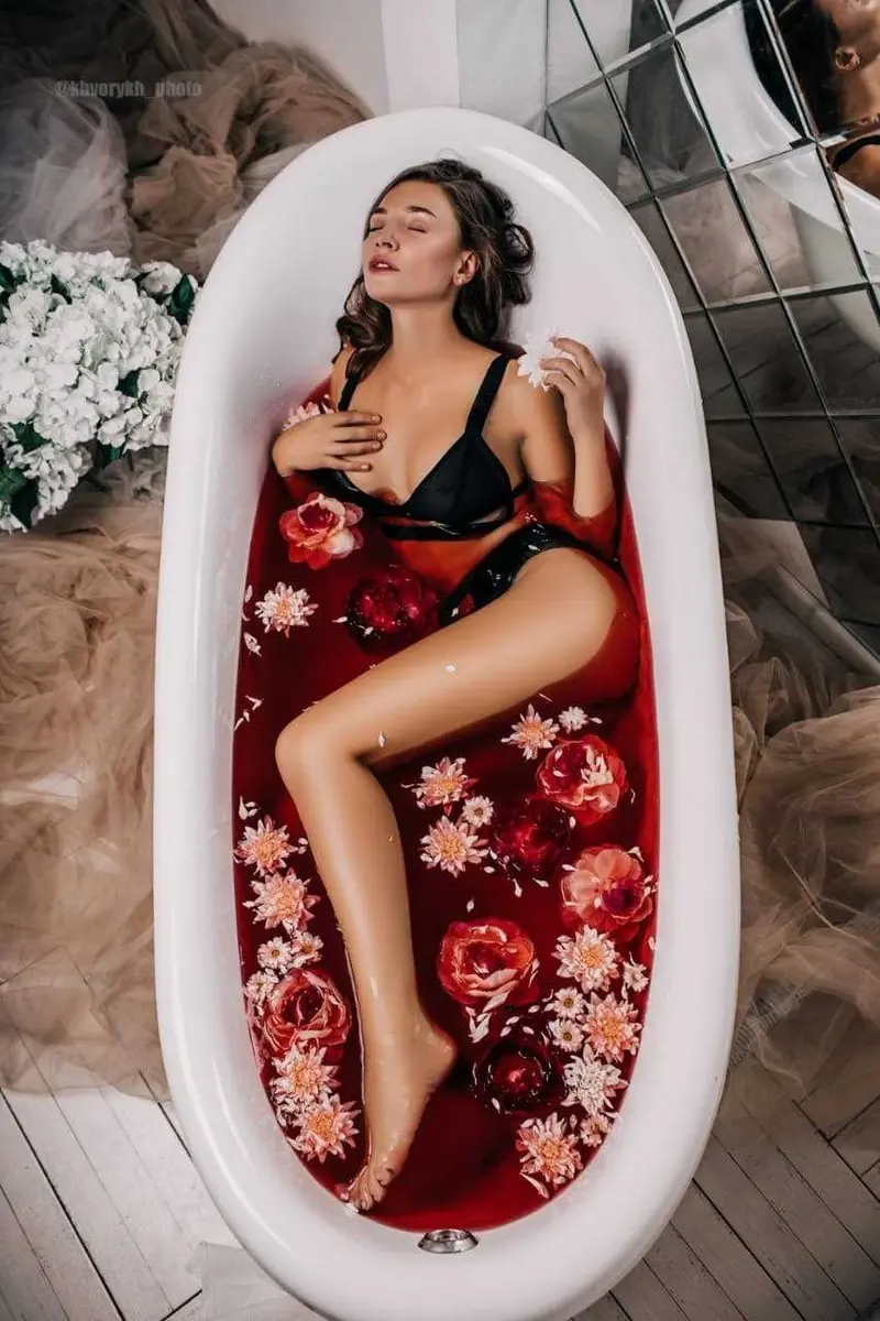 Aleksi escort in Paris