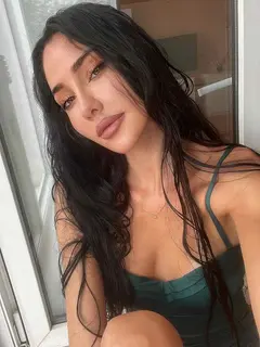 Angel escort in Paris