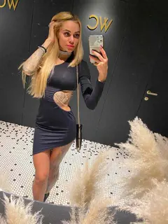 Anita escort in Paris