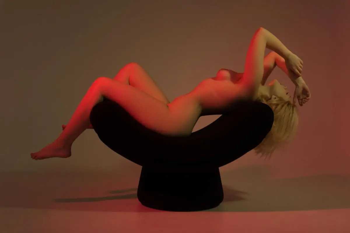 Anna escort in Paris