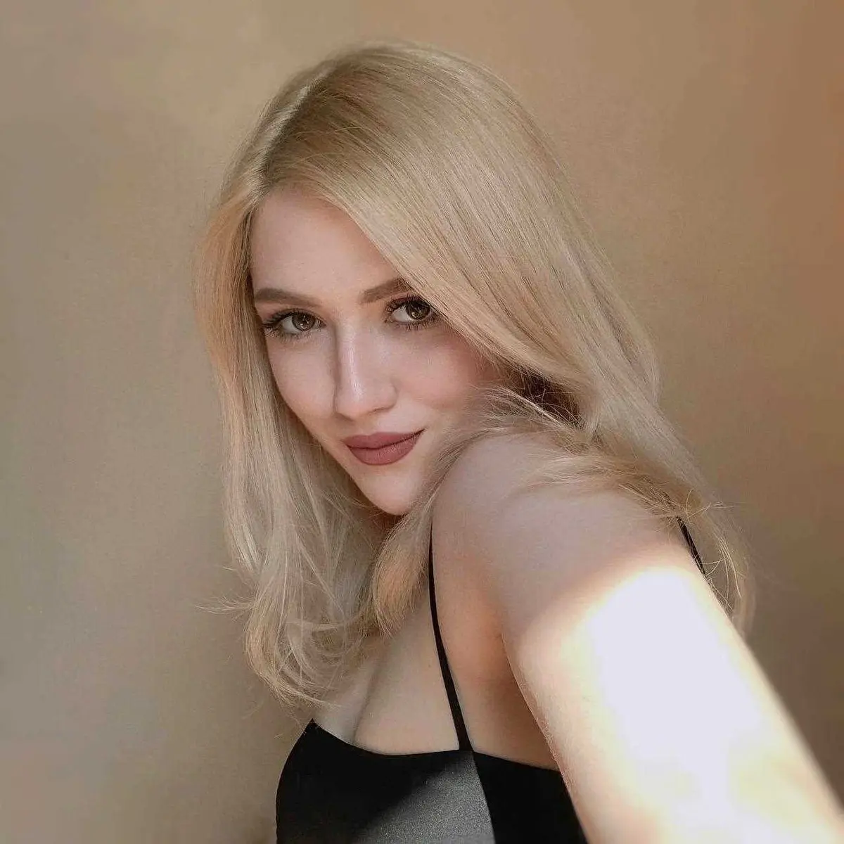 Anna escort in Paris