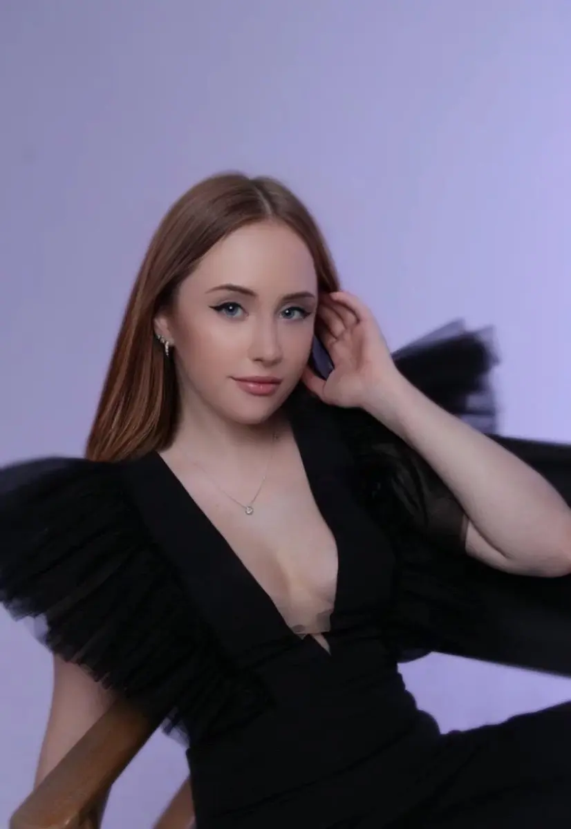 Annabella escort in Paris