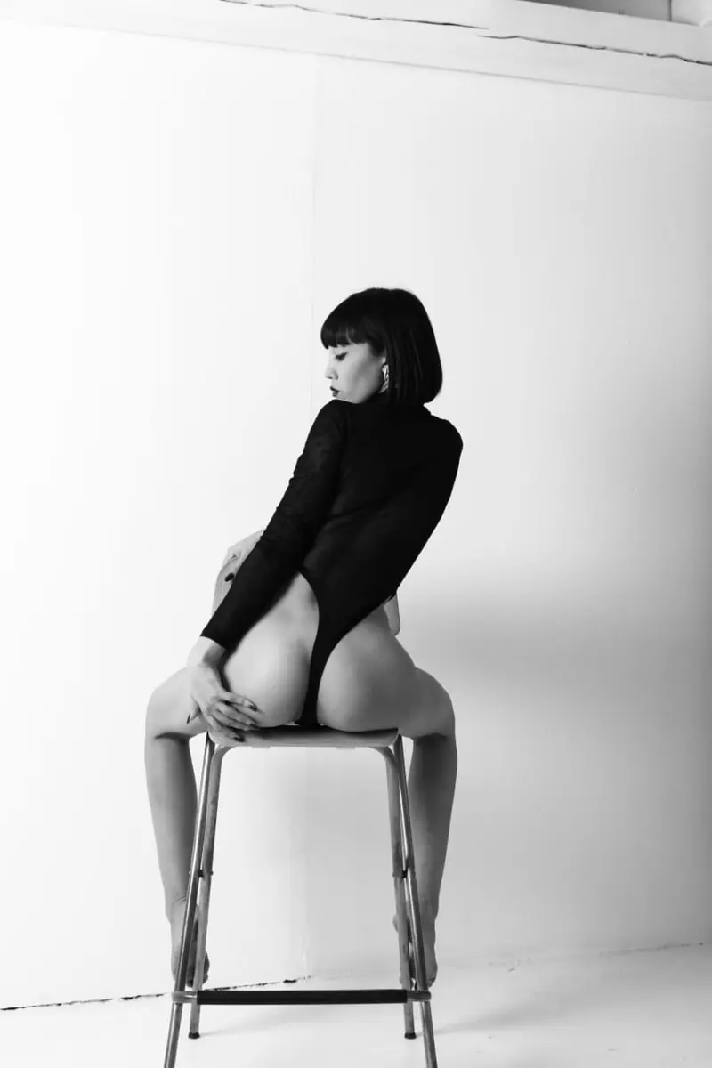 Bagira escort in Paris