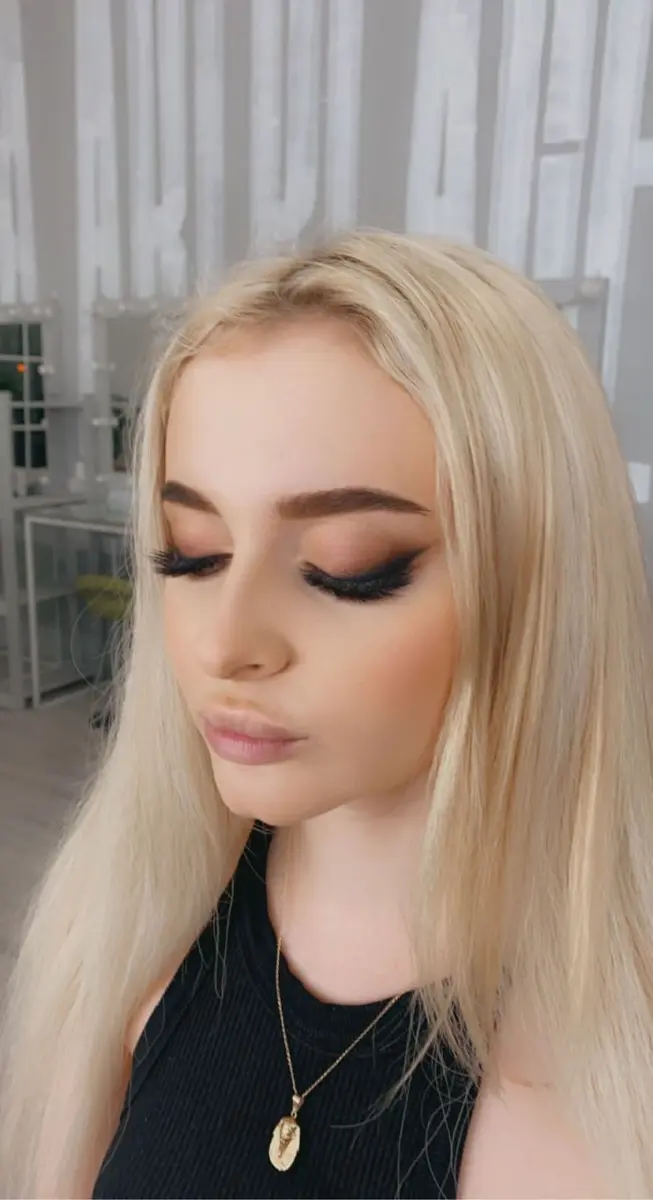 Katherine escort in Paris