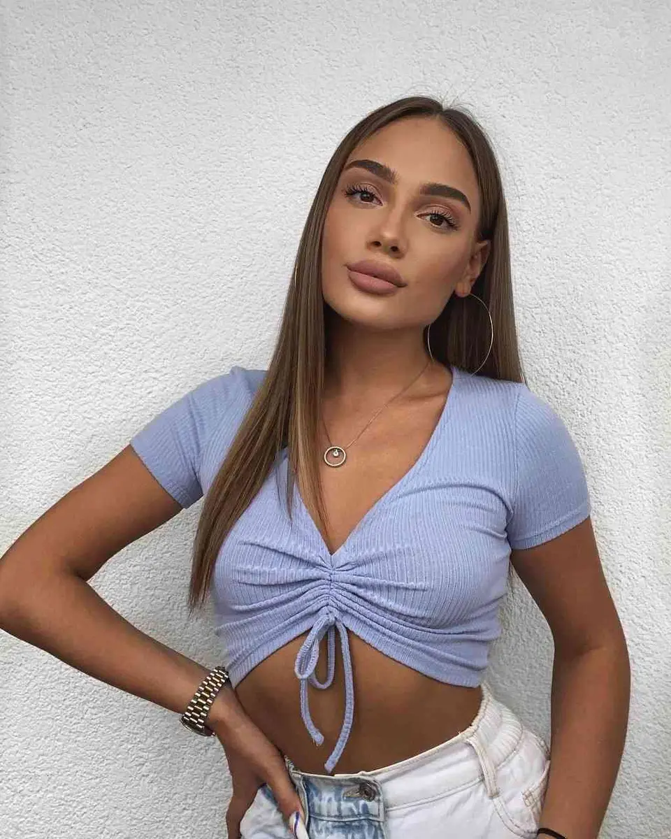 Lukeriya escort in Paris