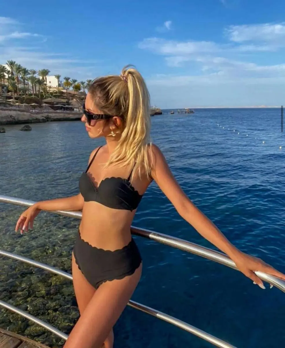 Masha escort in Paris