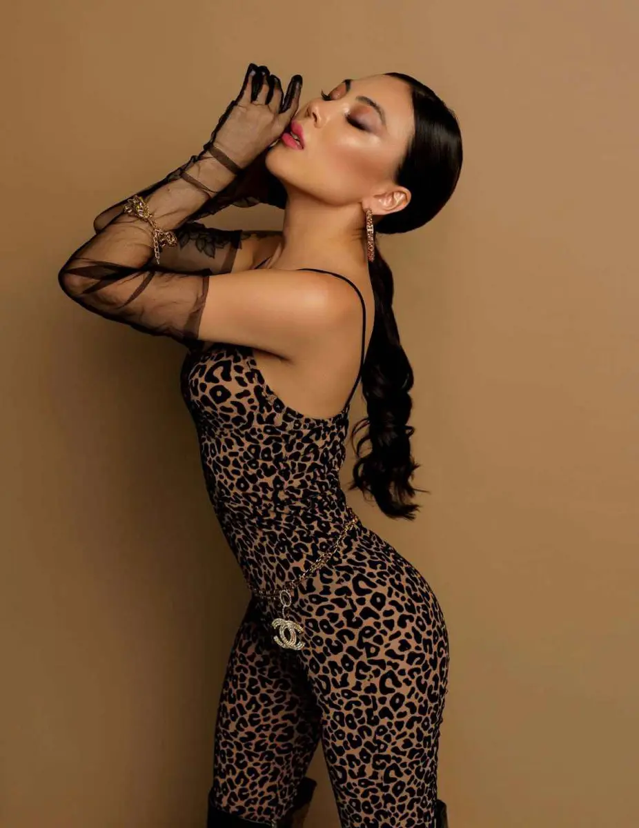 Melissa escort in Paris