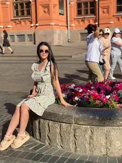 Sima escort in Paris