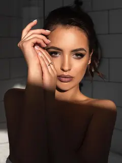 Uliana escort in Paris