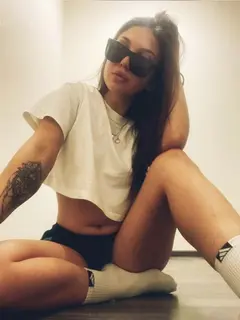 Violetta escort in Dubai